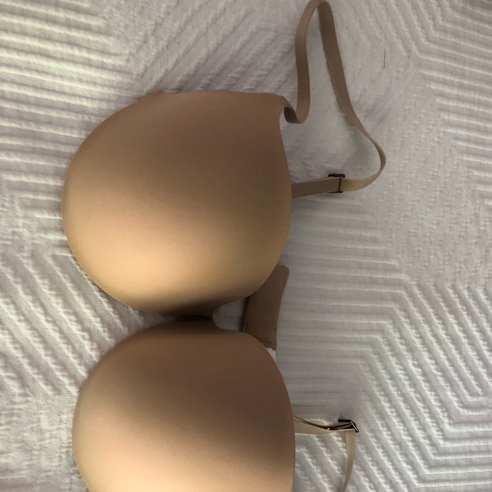 Calvin Klein contour bra 32 D, 32 C